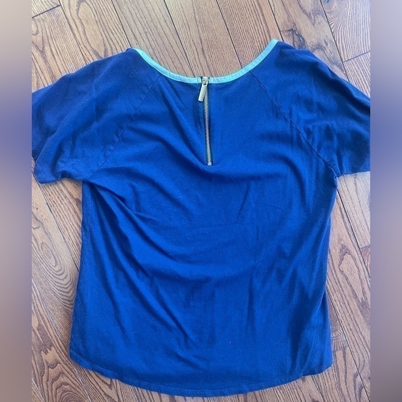 Michael Kors Studded Top Large - Picture 6 of 6